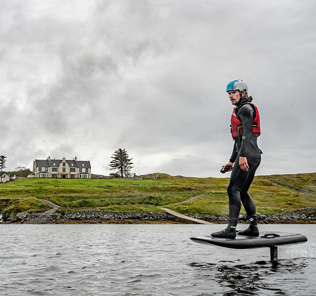 eFoiling Experience at SCALISCRO estate Scotland