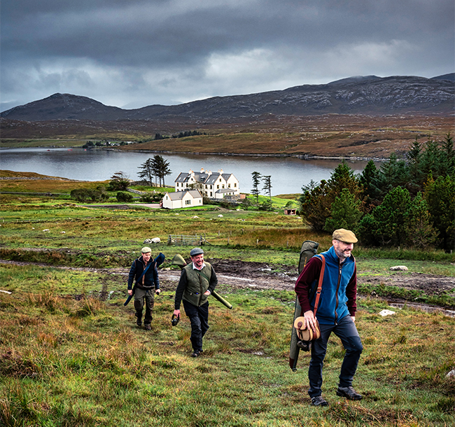 Walking Experiences at SCALISCRO Estate on the Hebridean Coastline