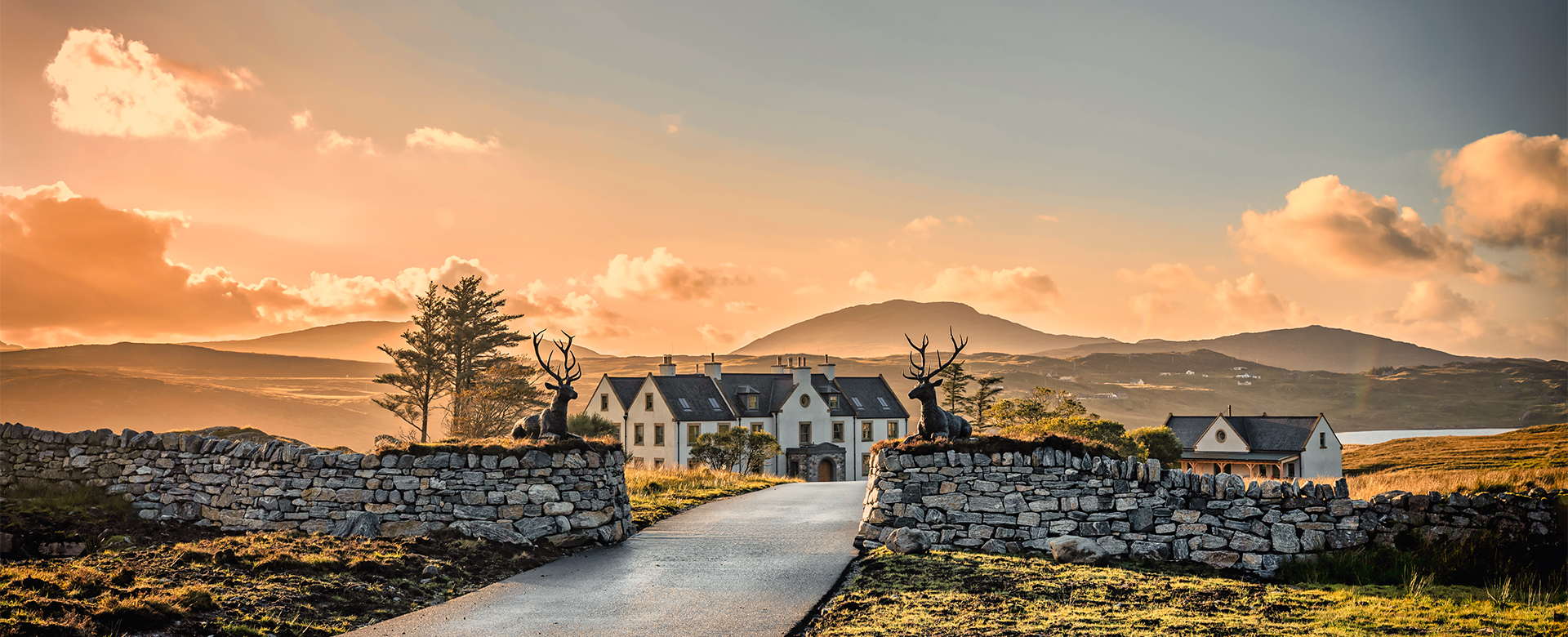 The SCALISCRO Luxury Lodge in Isle of Lewis, Scotland